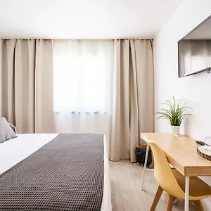  Hostal Wavesensations - Surf House Portugal